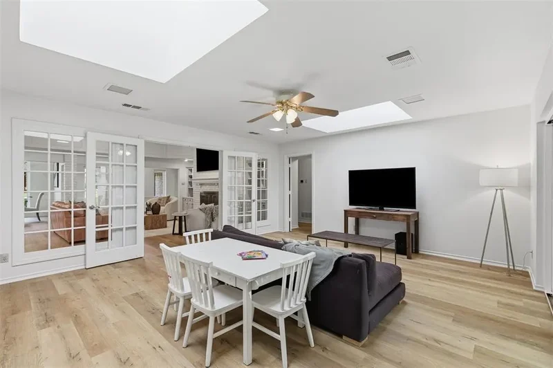 9034 Windy Crest Drive, Dallas, Texas, United States. - Photo 13