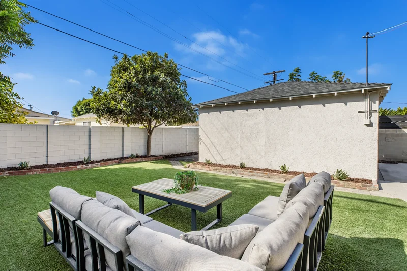 14362 Collins Street , Van Nuys, CA 91401, Los Angeles, California, United States. - Photo 18