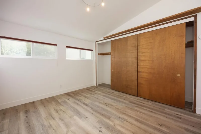 1161 Tamarind Street, Montara, California, United States. - Photo 30