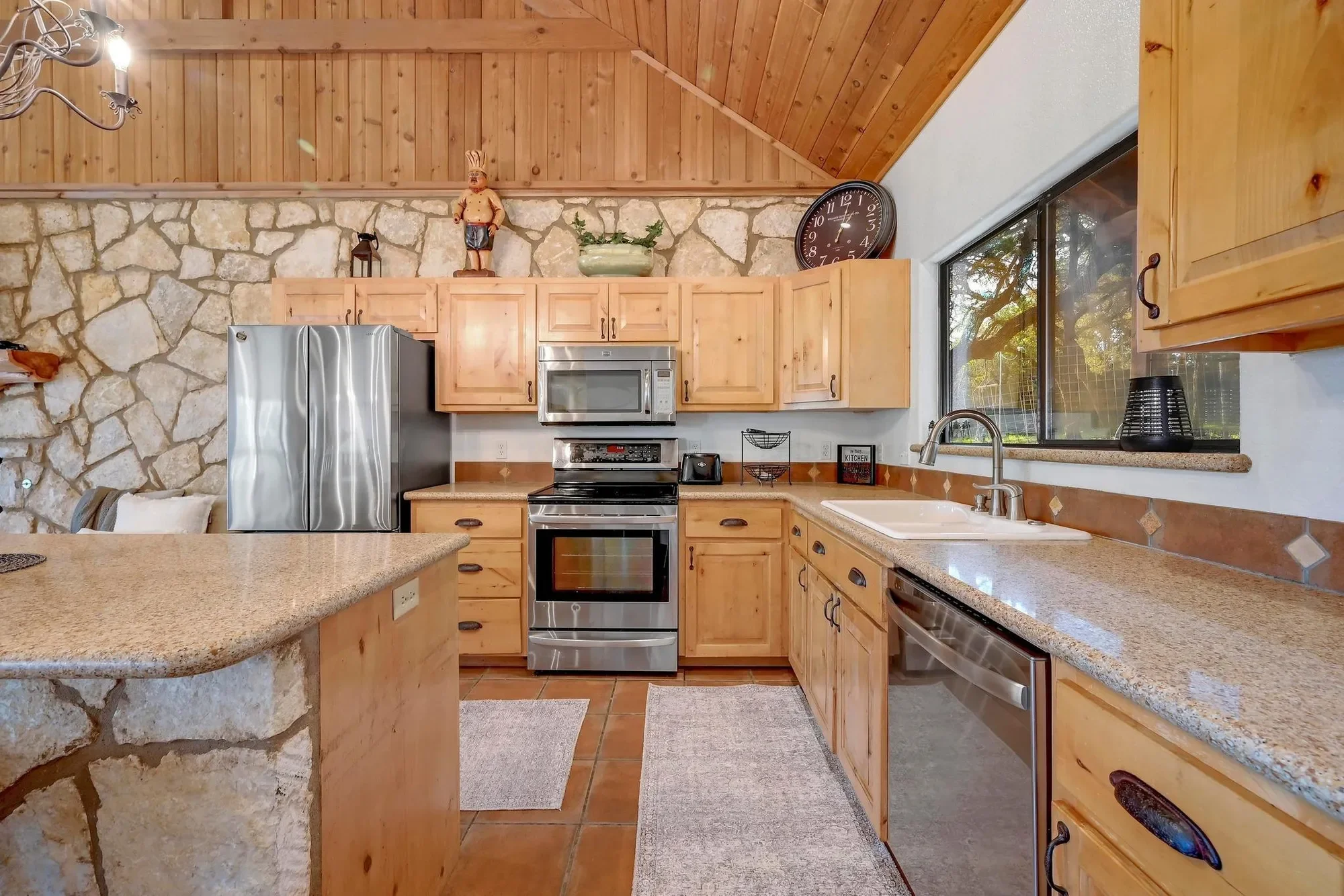 401 Madrone Canyon DR, Dripping Springs, Texas, United States. - Photo 21