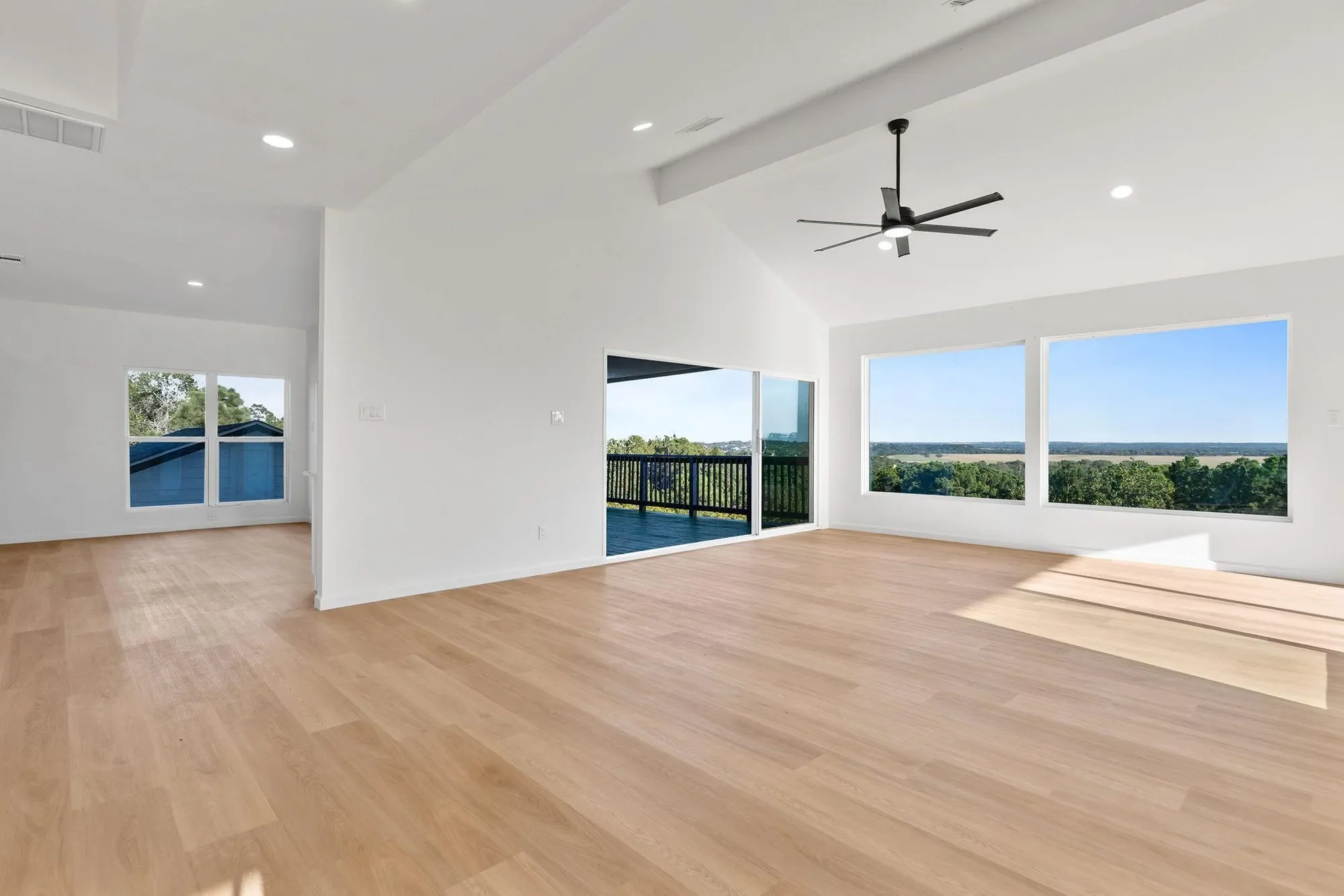 108 Koolua DR, Bastrop, Texas, United States. - Photo 10