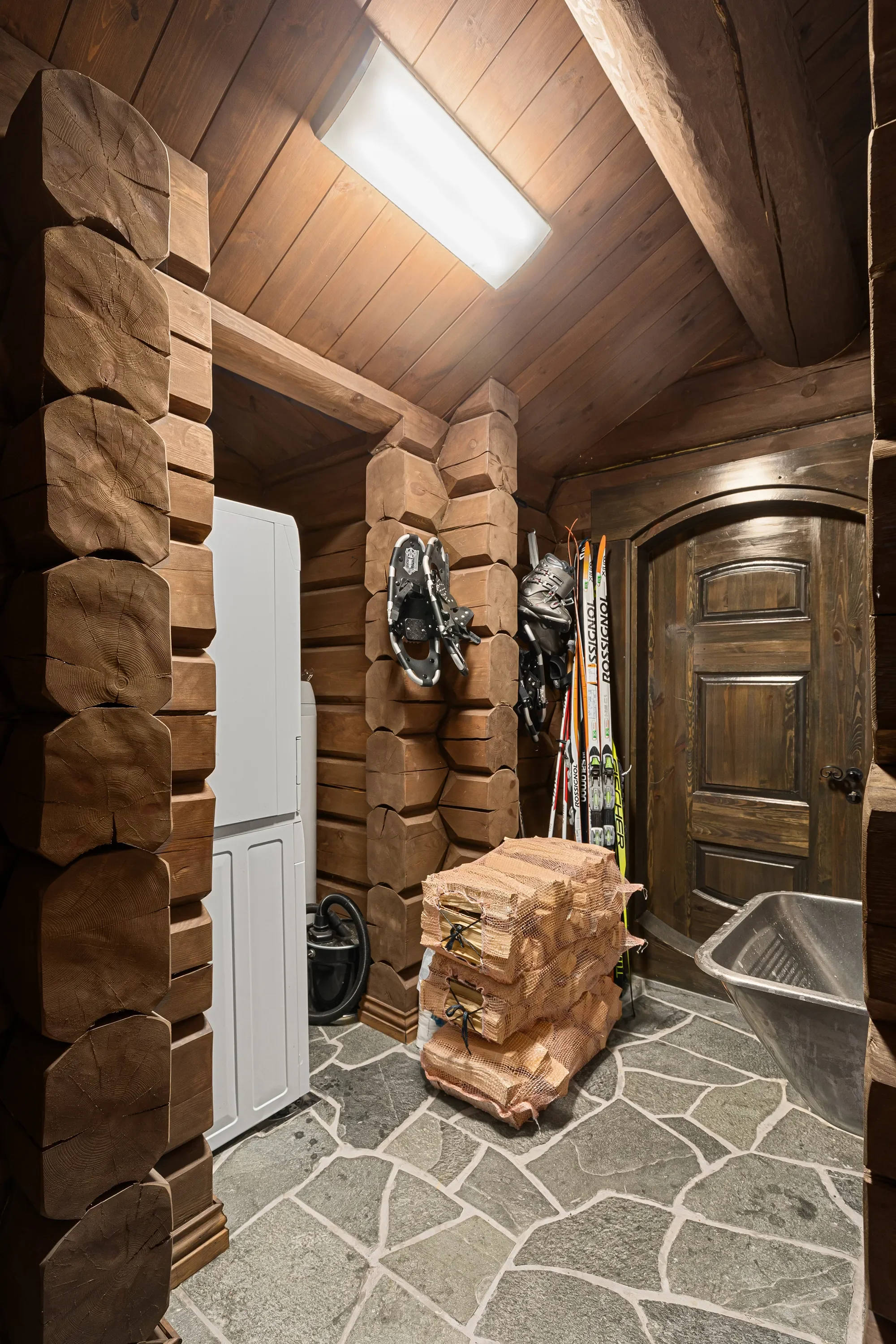 Gallery photo 4