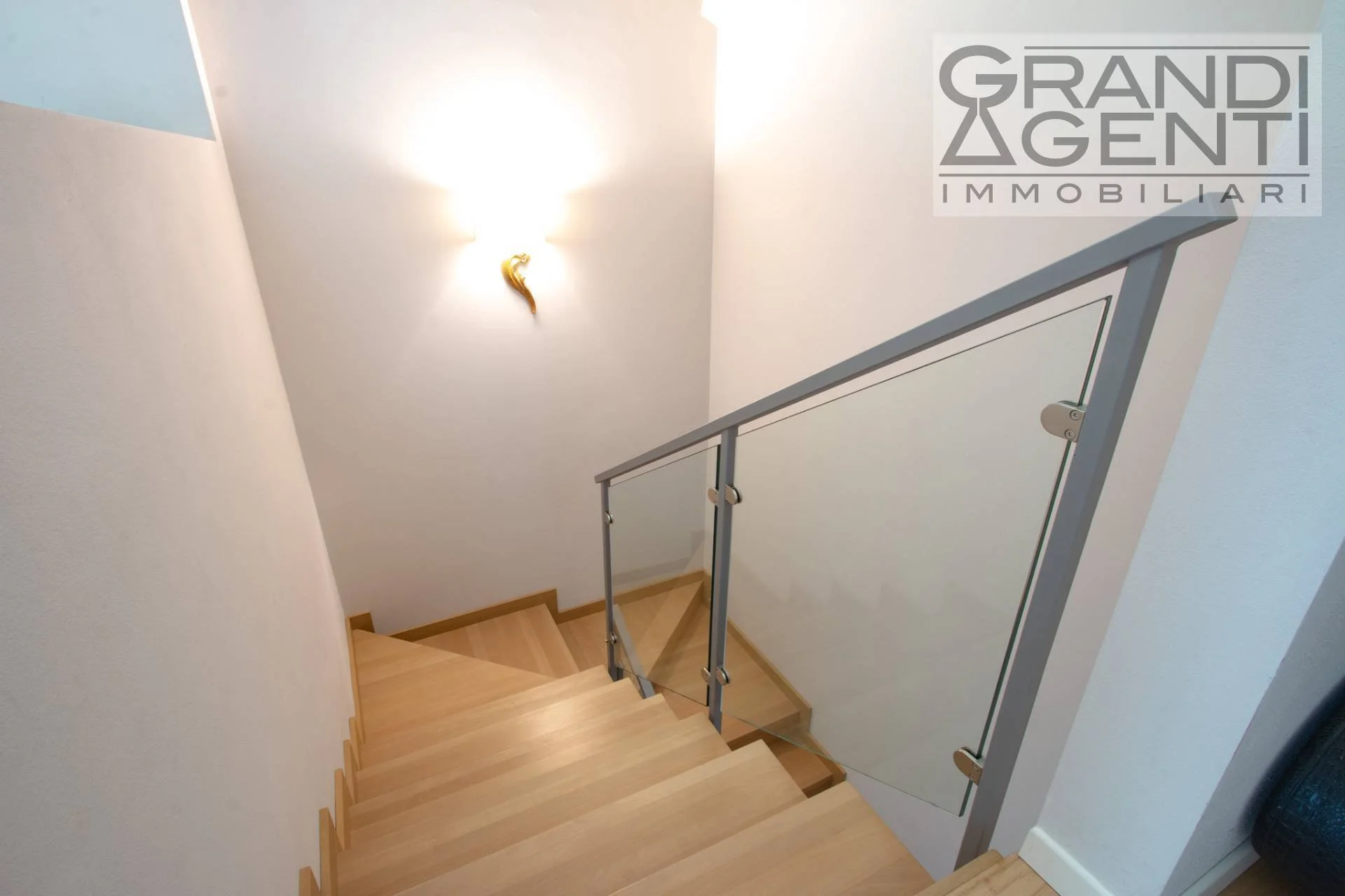 Lungadige Attiraglio 44, Verona, Veneto, Italy. - Photo 26