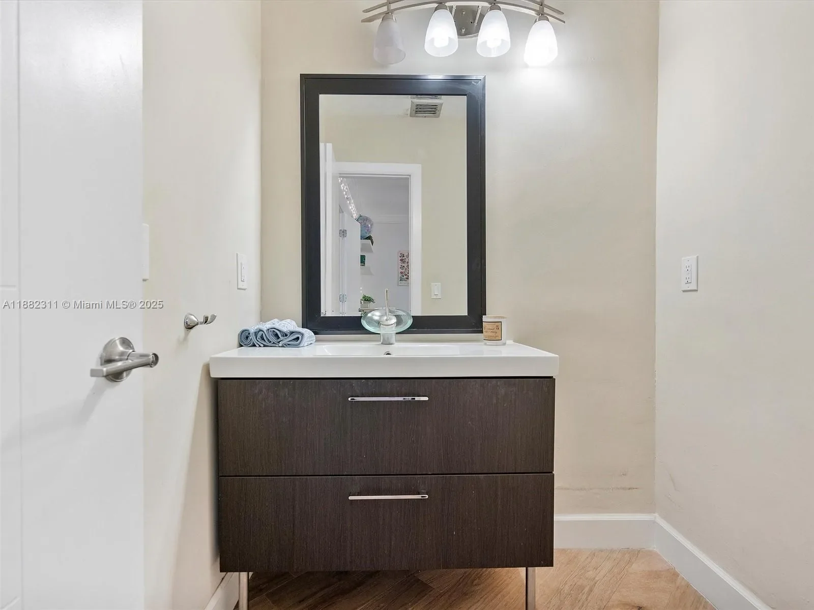 11407 N Bayshore Dr, North Miami, FL 33181, North Miami Beach, Florida, United States. - Photo 23