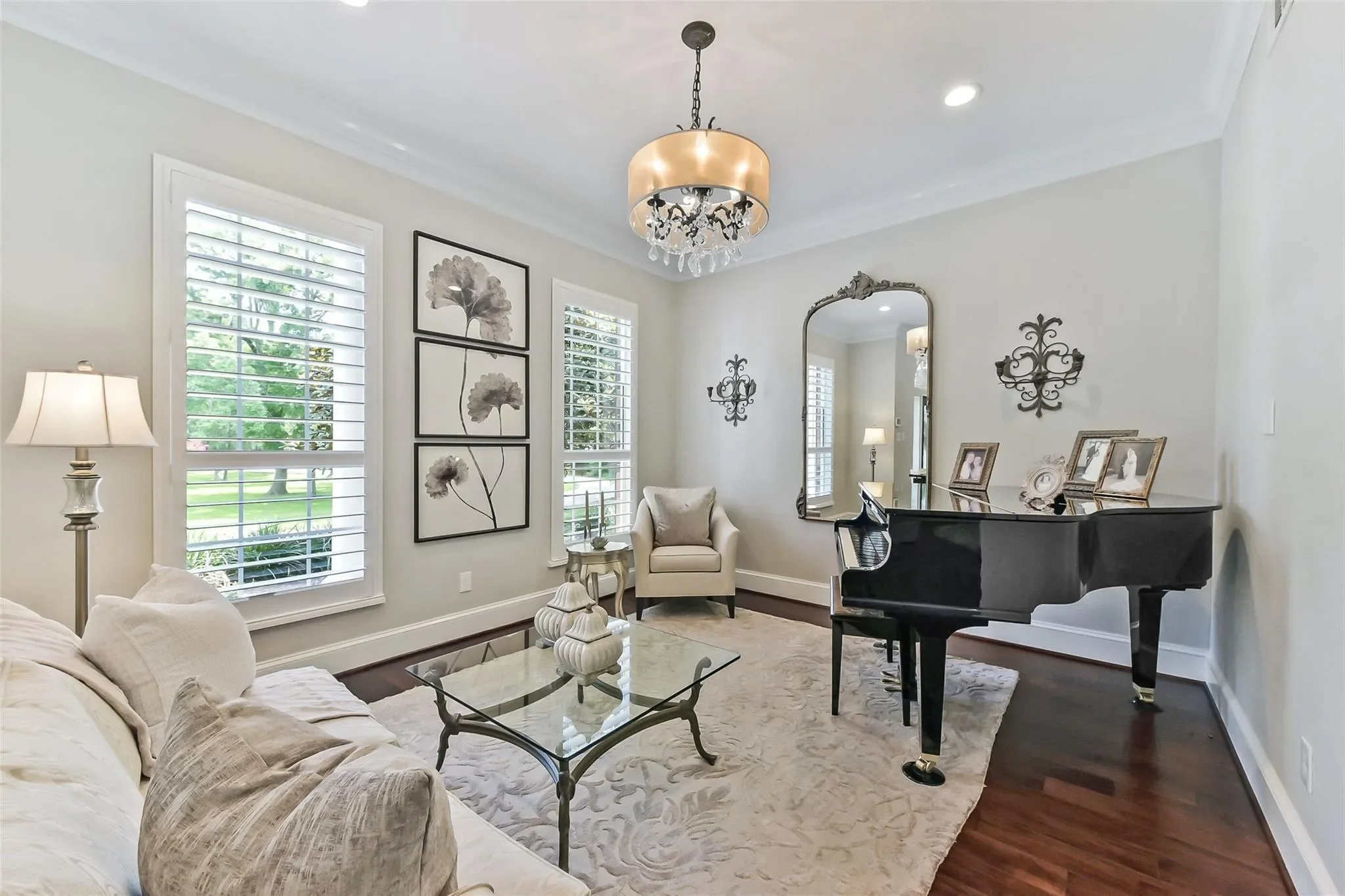 Gallery photo 4