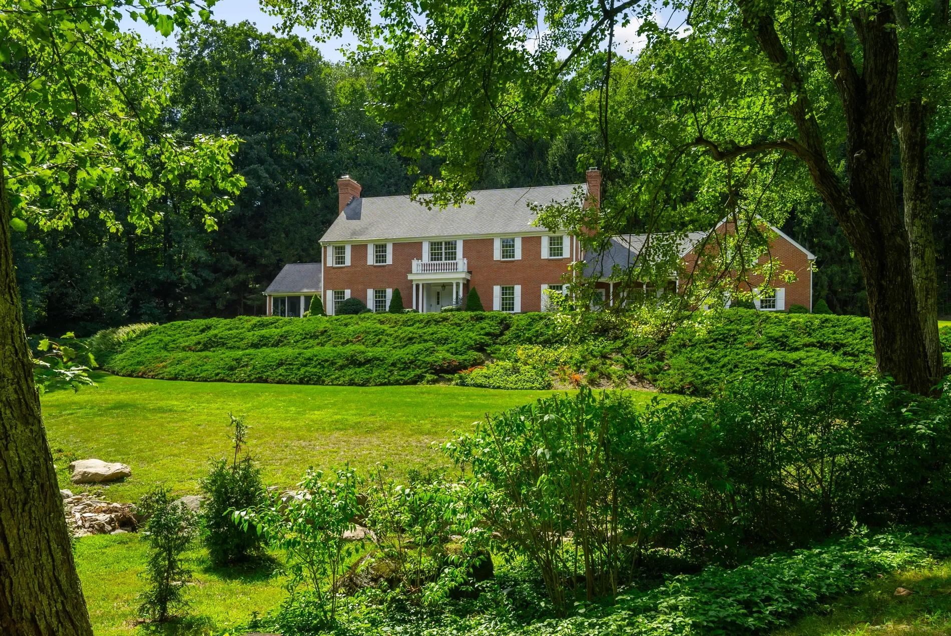 650 Laurel Road, New Canaan, CT 06840, New Canaan, Connecticut, United States. - Photo 4
