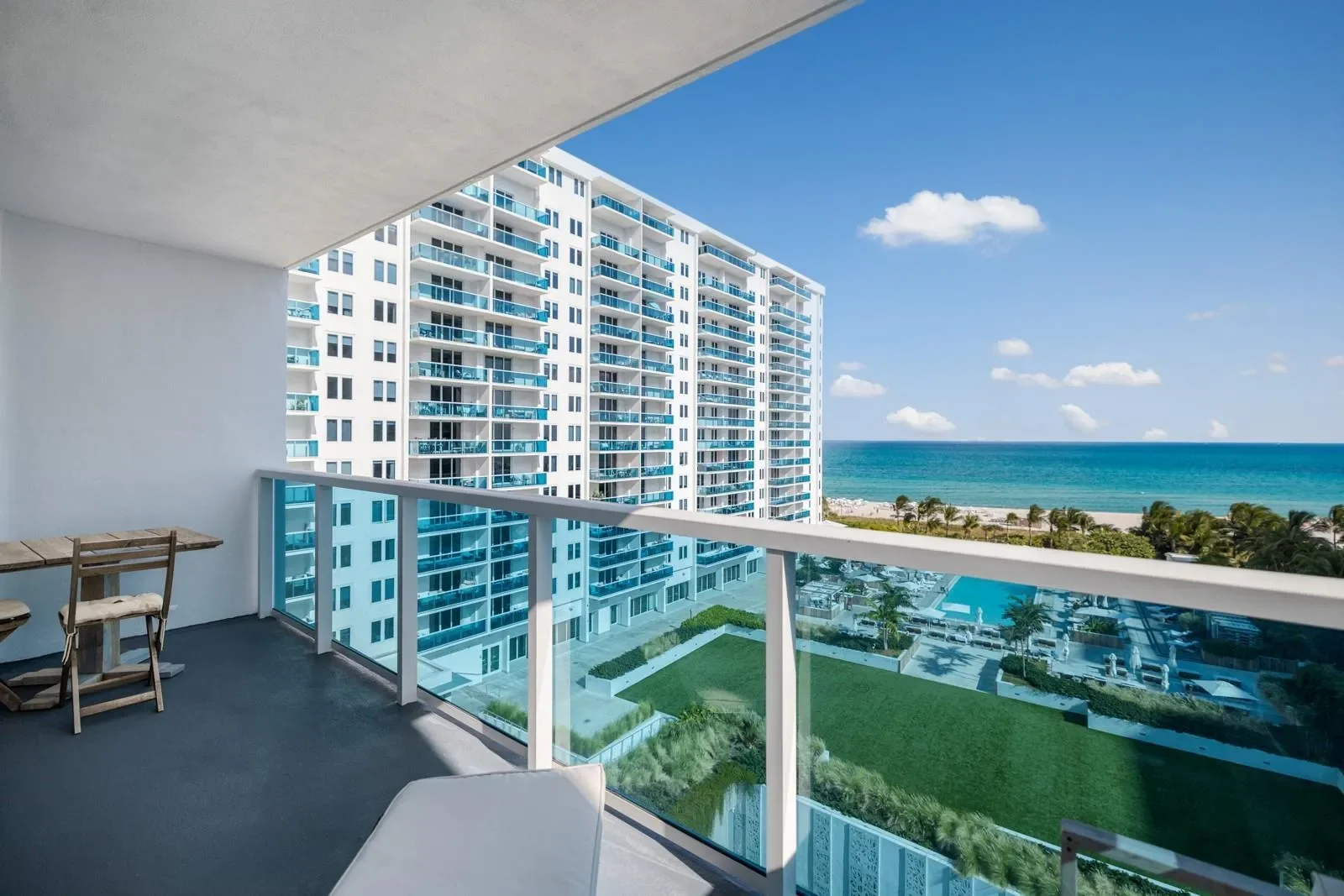 2301 Collins Ave 838, Miami Beach, Florida, United States. - Photo 12
