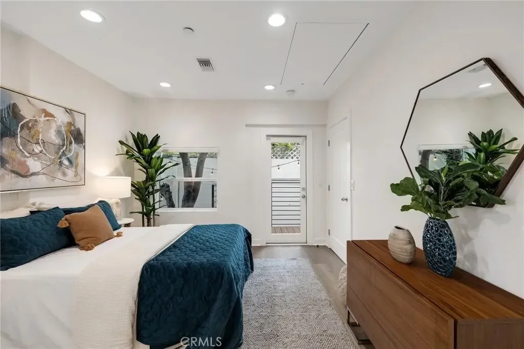 724 San Miguel Avenue, Los Angeles, California, United States. - Photo 21