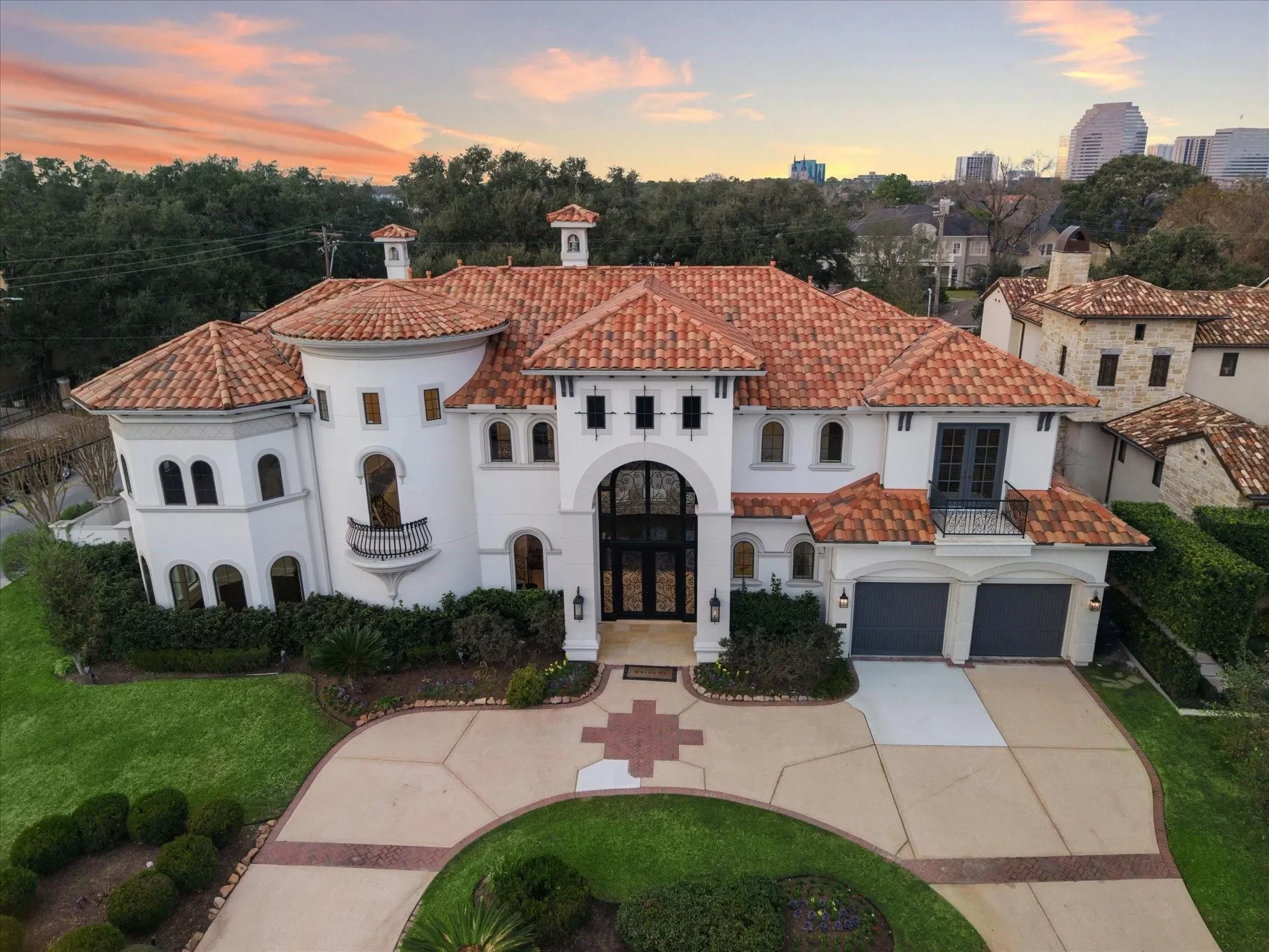 5101 Huckleberry Circle, Houston, Texas, United States. - Photo 13