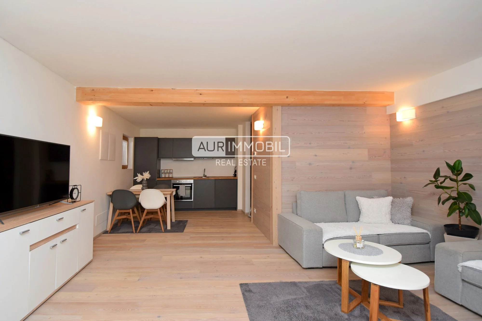 Gallery photo 5