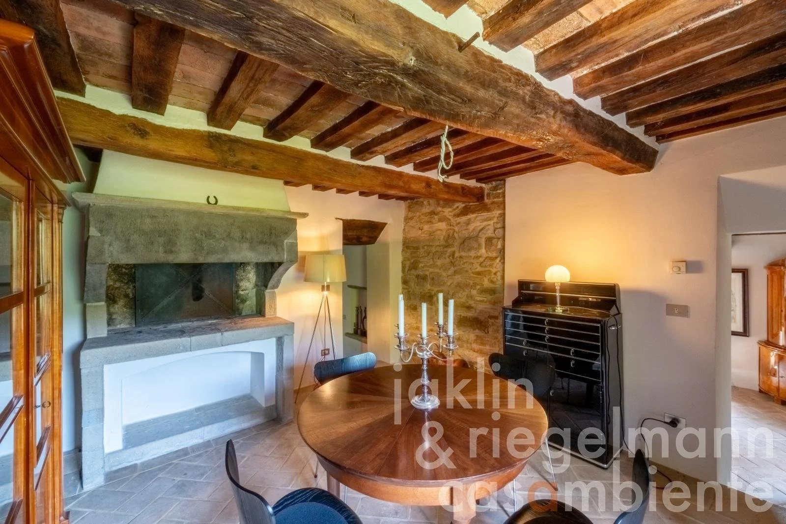 Gallery photo 10