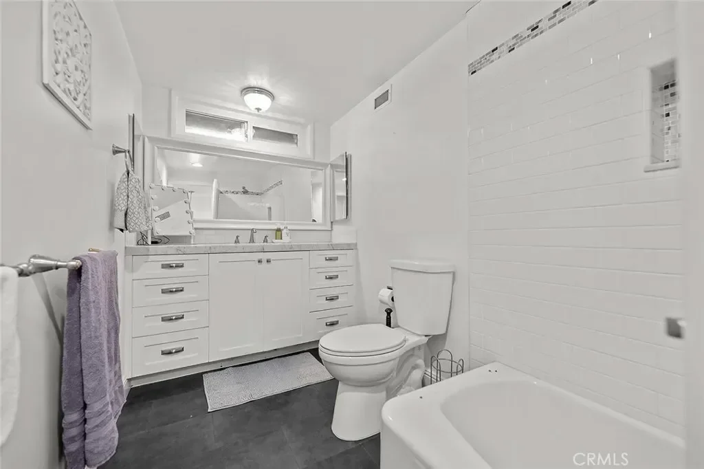 Gallery photo 10