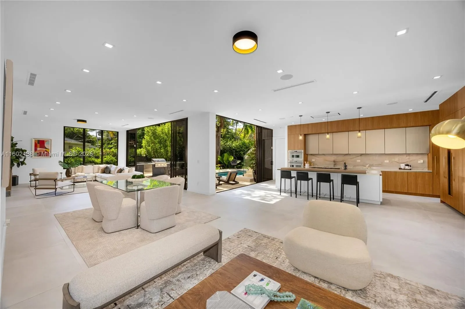 4090 Hardie Ave, Miami, Florida, United States. - Photo 17