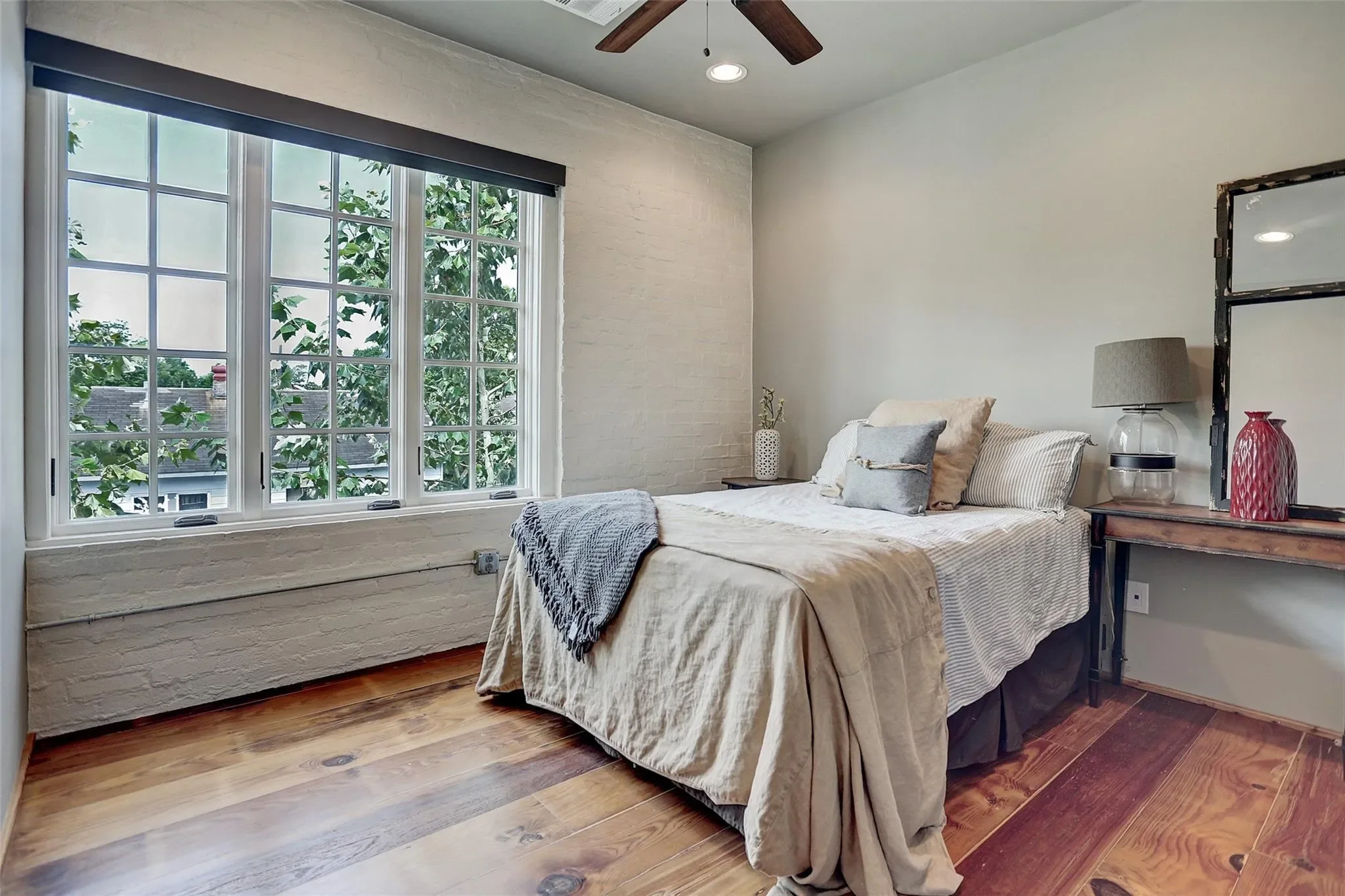 808 Coronado Street, Houston, Texas, United States. - Photo 17