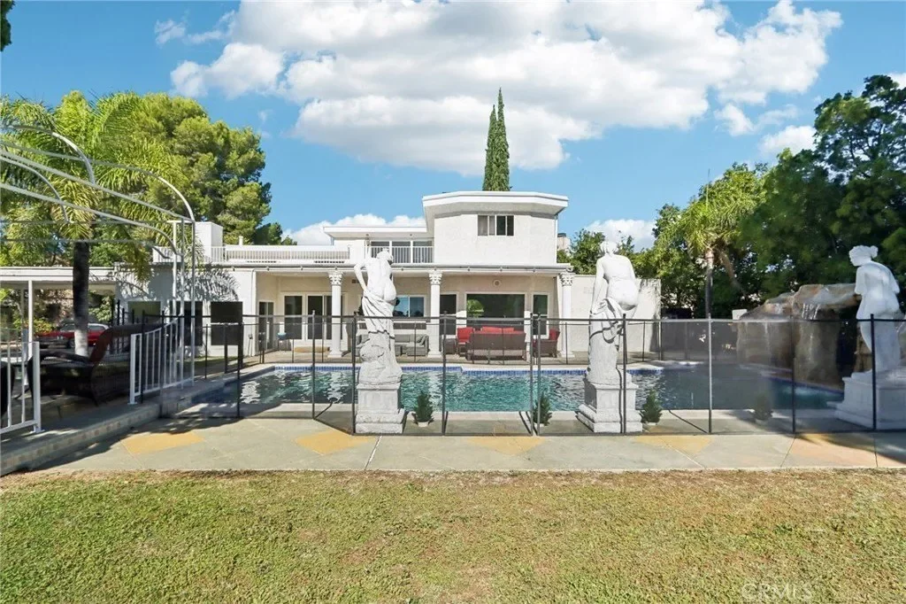 12426 Henzie Place, Granada Hills, CA, 91344, USA, Los Angeles, California, United States. - Photo 47