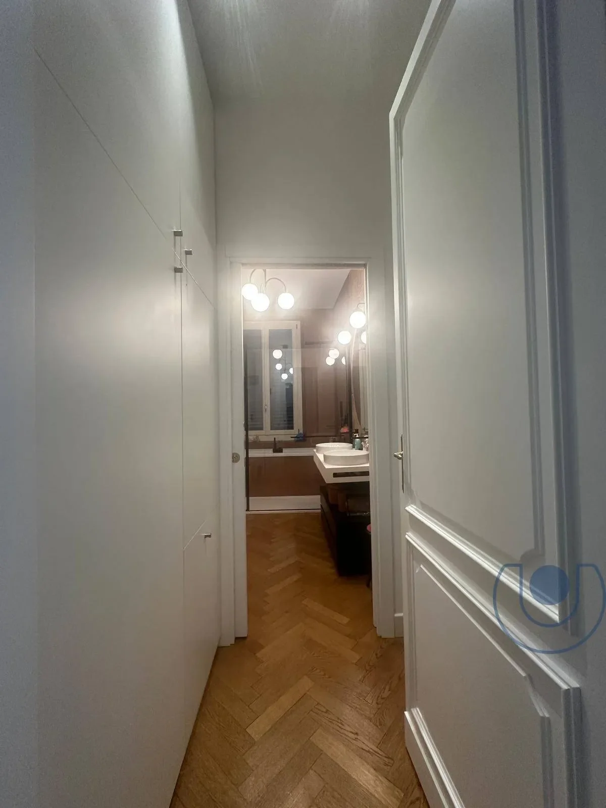 Gallery photo 11