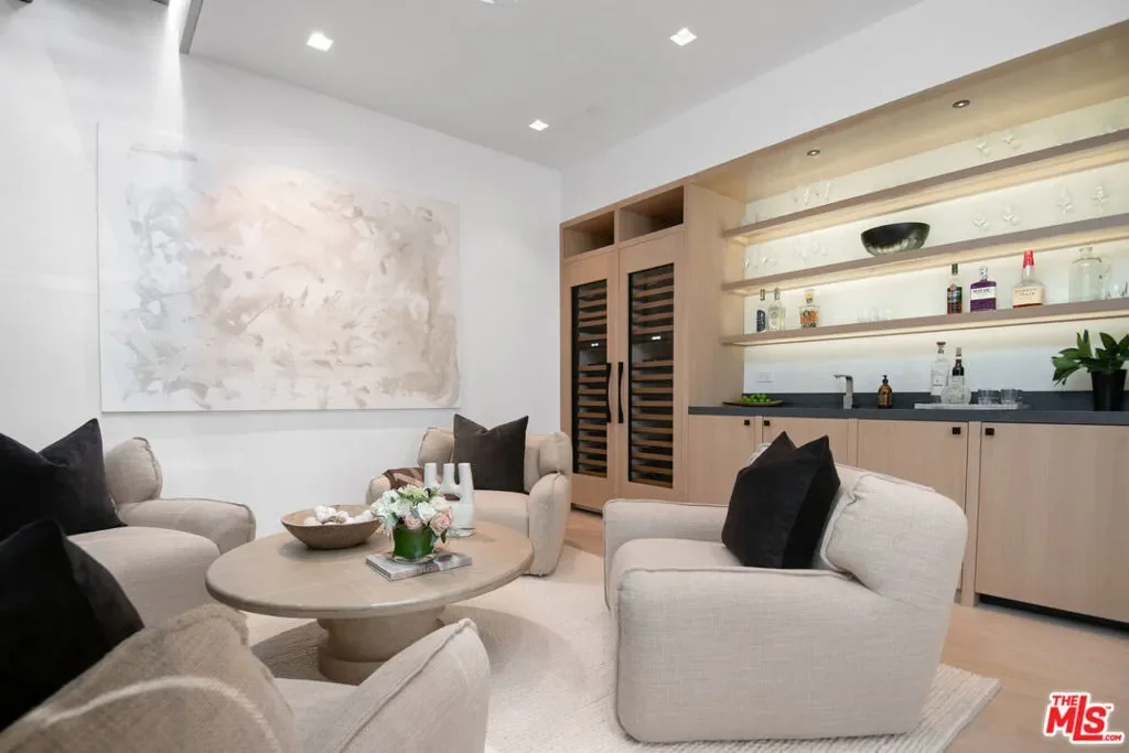 26946 Pacific Coast Hwy, Malibu, California, United States. - Photo 7