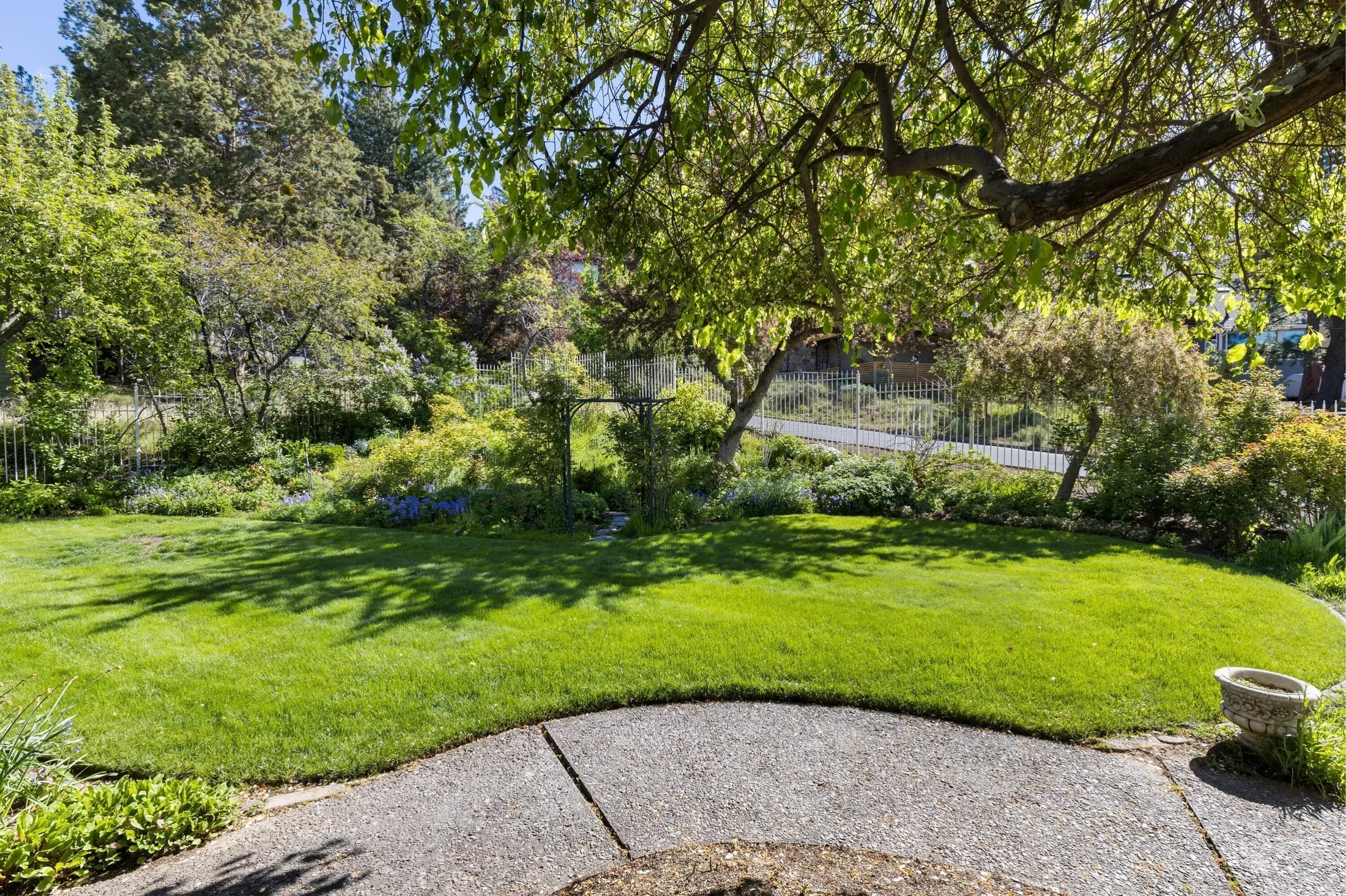 2101 NW Cascade View Drive, Bend, Oregon, United States. - Photo 52