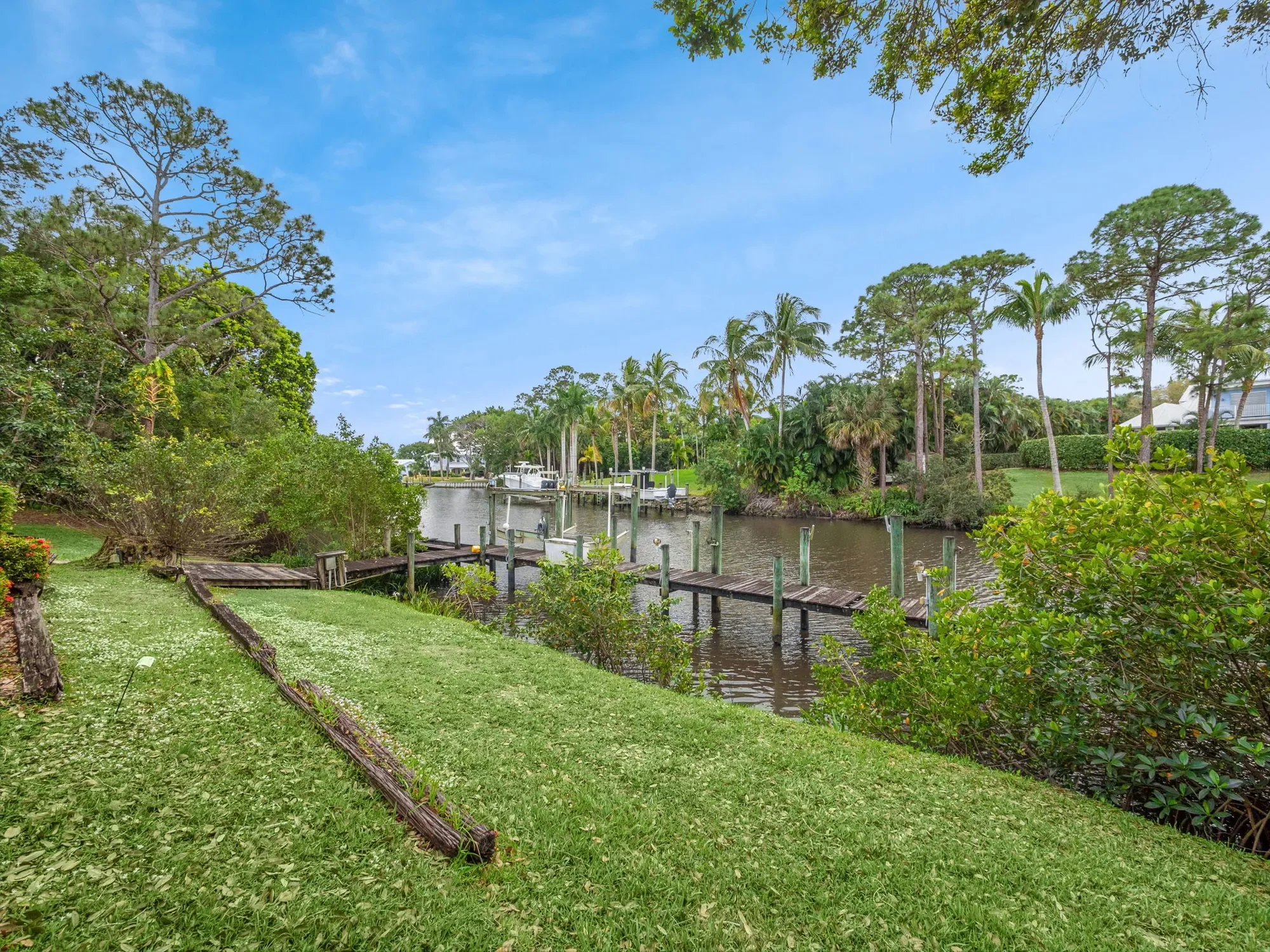 682 SW Falcon Street , Palm City, FL 34990, Palm City, Florida, United States. - Photo 26