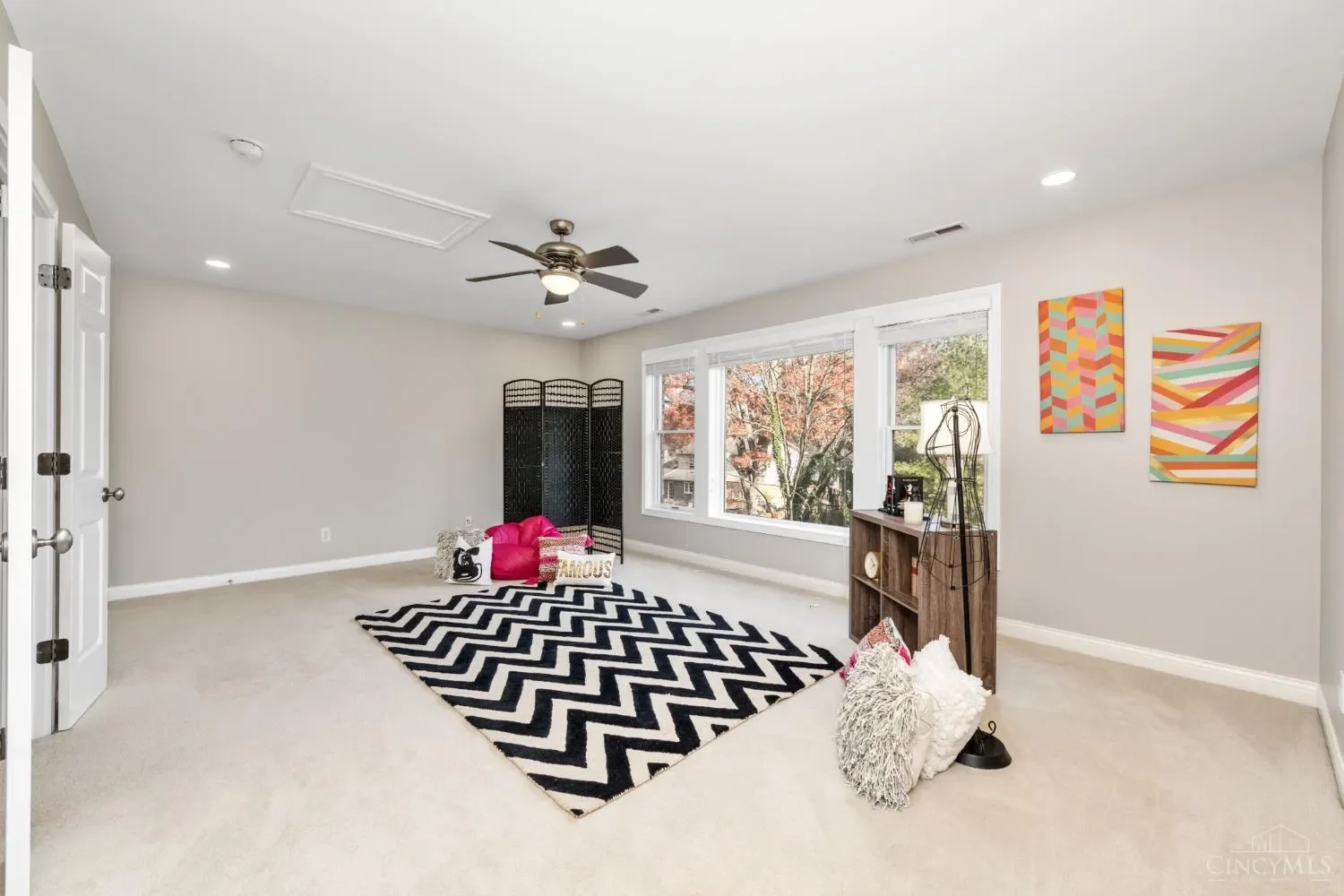 5760 Kugler Mill Road, Sycamore Twp, OH 45236, Cincinnati, Ohio, United States. - Photo 23