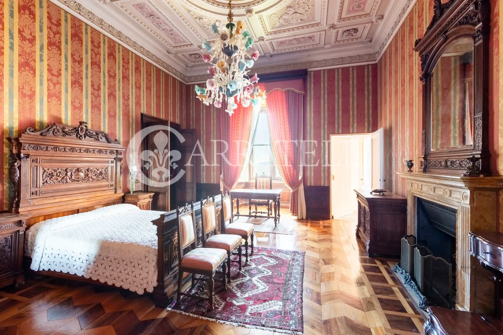 Gallery photo 2