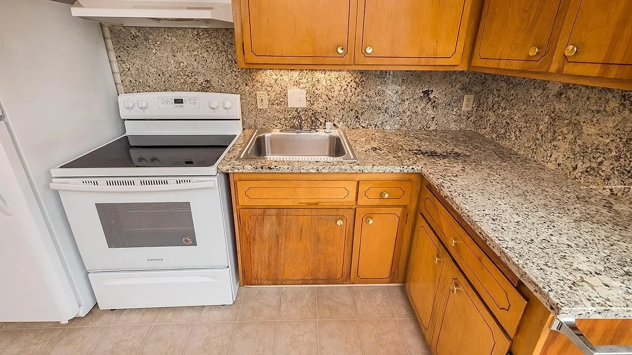 514 Baden Avenue, South San Francisco, California, United States. - Photo 23