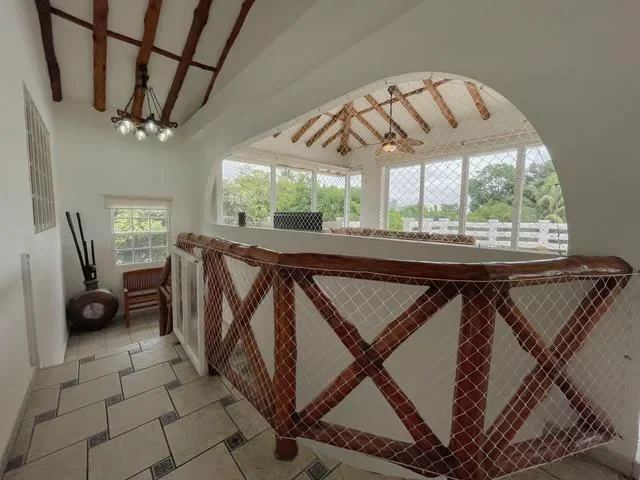 Gallery photo 3