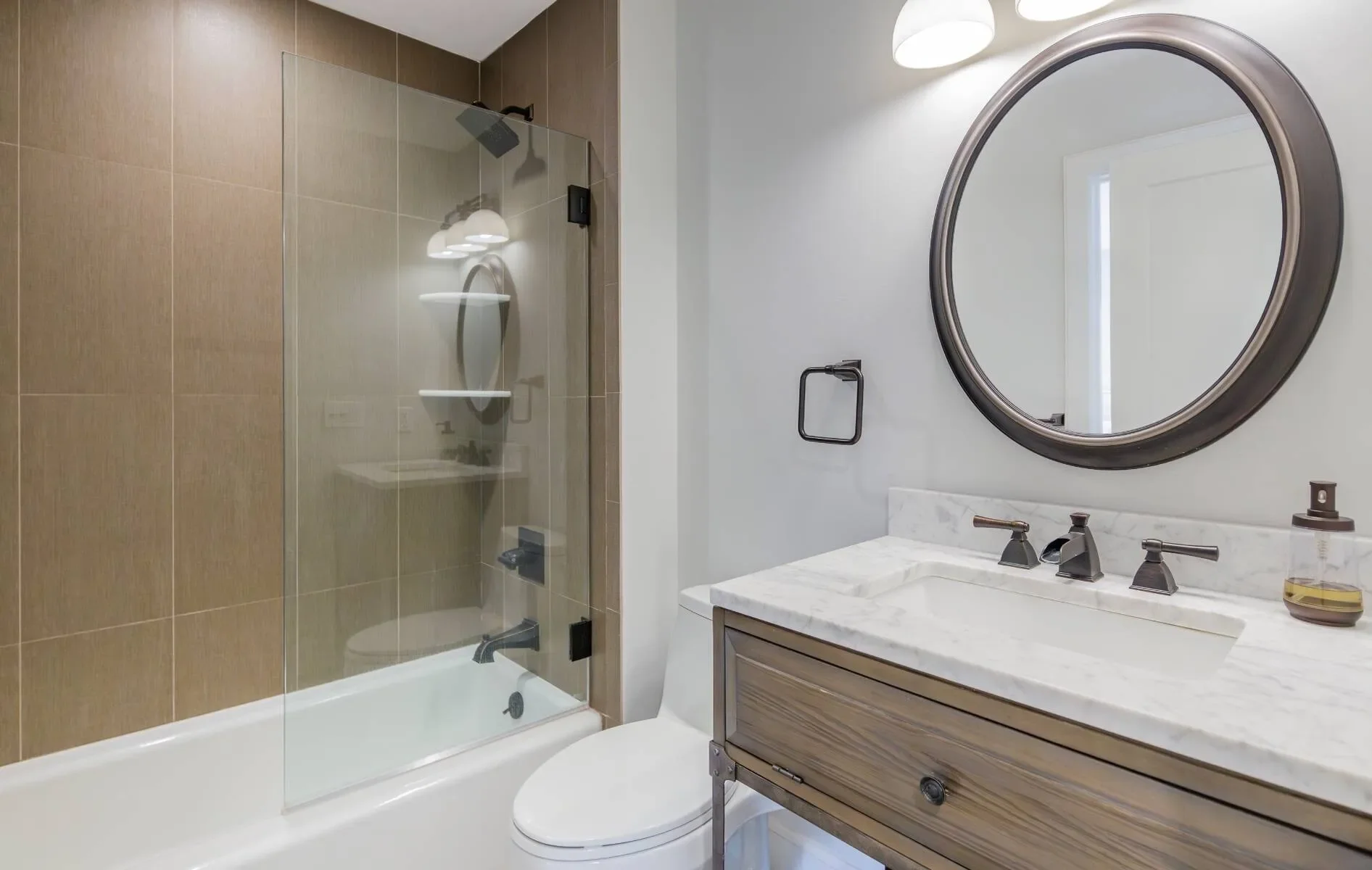 16 Lincoln Street , Village of Sag Harbor, NY 11963, Sag Harbor, New York, United States. - Photo 28