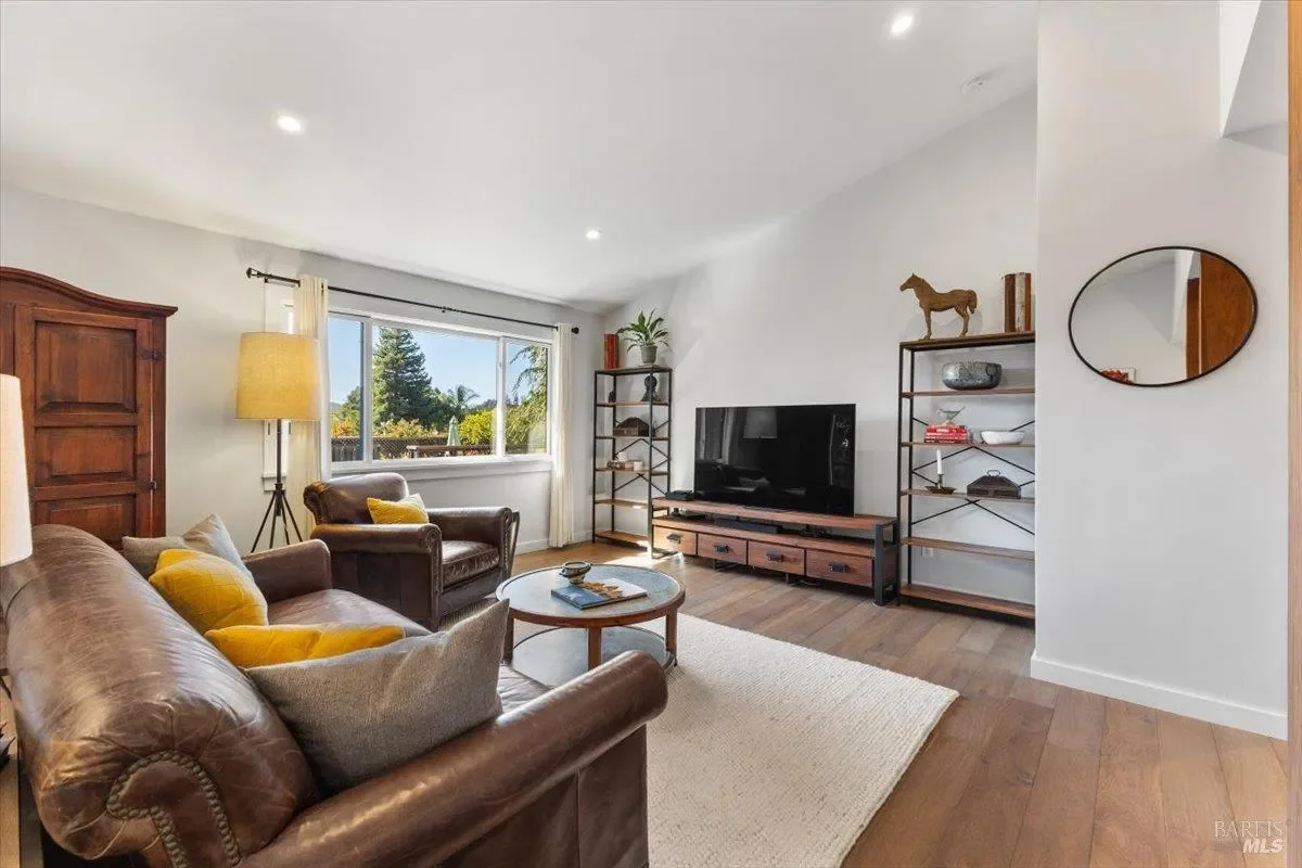 1037 Lupine Road, Healdsburg, CA, 95448, USA, Healdsburg, California, United States. - Photo 9
