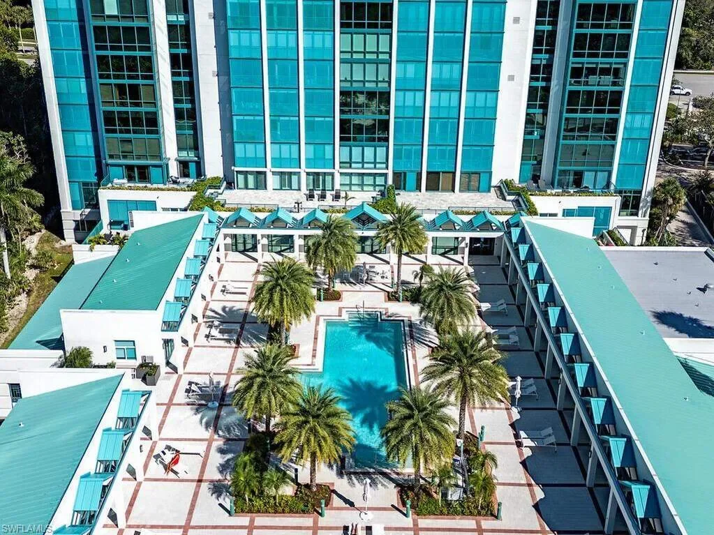 7515 Pelican Bay BLVD, #9C, Naples, FL, 34108, USA, Naples, Florida, United States. - Photo 4