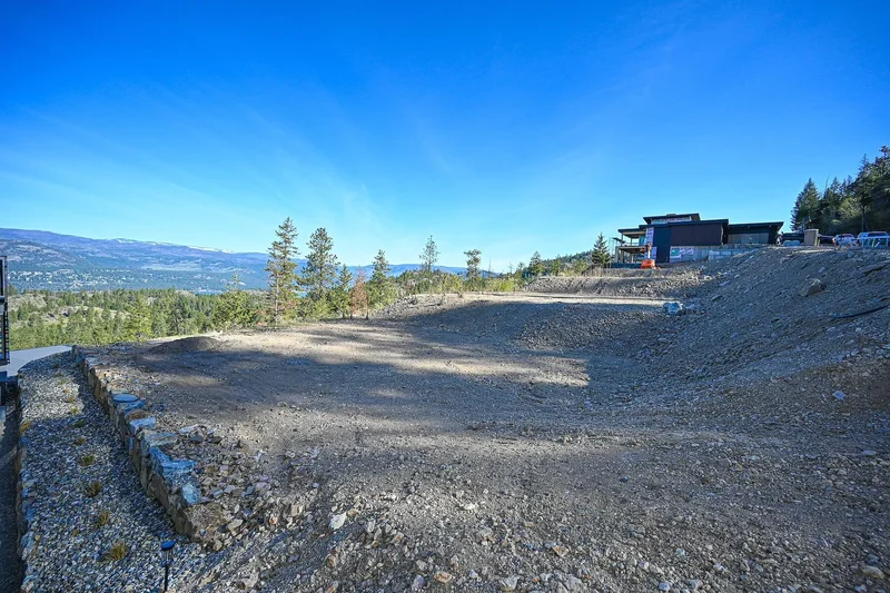 654 Predator Ridge Drive, Vernon, BC V1H 0B1, Vernon, British Columbia, Canada. - Photo 23