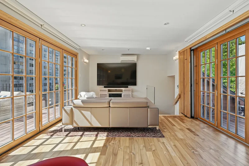 4Z Rue Redpath-Court, Montréal, Quebec, Canada. - Photo 21