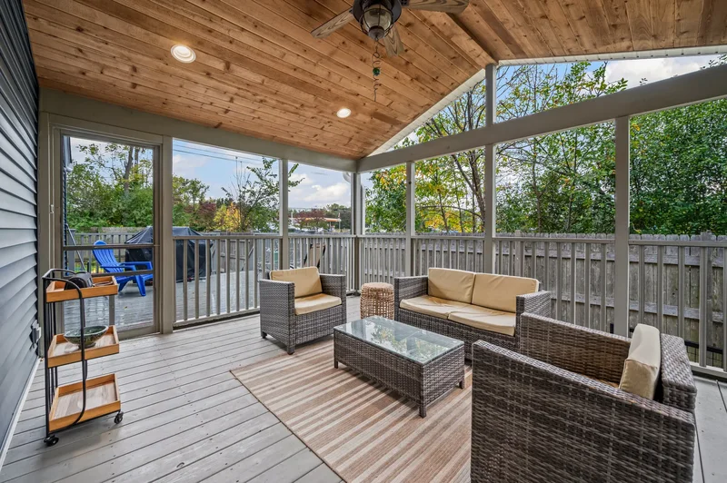 23276 N Birchwood Lane , Deerfield, IL 60015, Riverwoods, Illinois, United States. - Photo 17