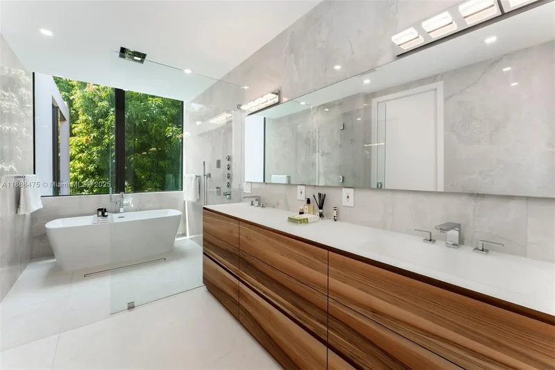 3114 Prairie Ave, Miami Beach, Florida, United States. - Photo 22