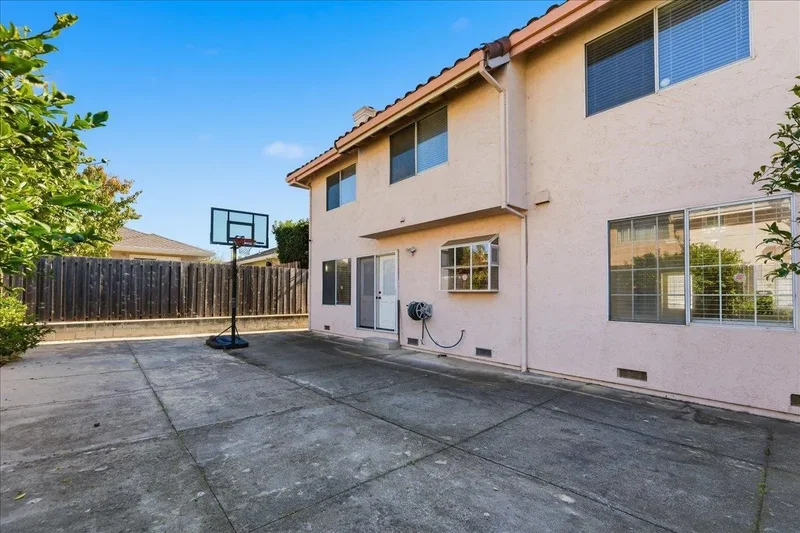 215 June Court, Watsonville, California, United States. - Photo 4