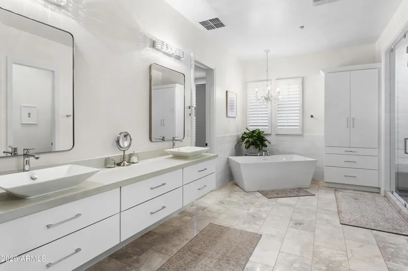 17725 N 93RD Street, Scottsdale, Arizona, United States. - Photo 24