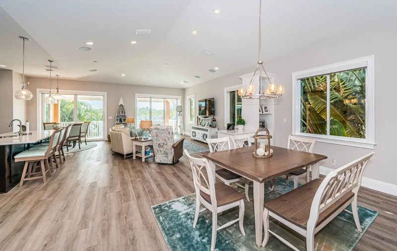 17 Franklin CT S #D, St Petersburg, FL 33711, St. Petersburg, Florida, United States. - Photo 2