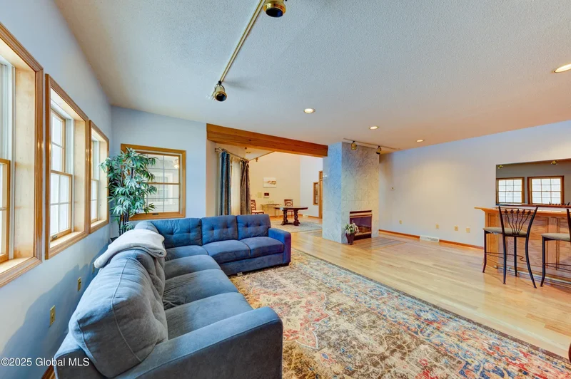 9 University Place, Amsterdam, NY 12010, Amsterdam, New York, United States. - Photo 27