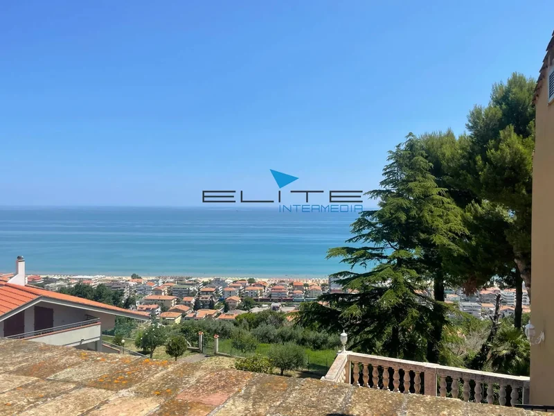 SP 29B, Abruzzo, Italy. - Photo 41