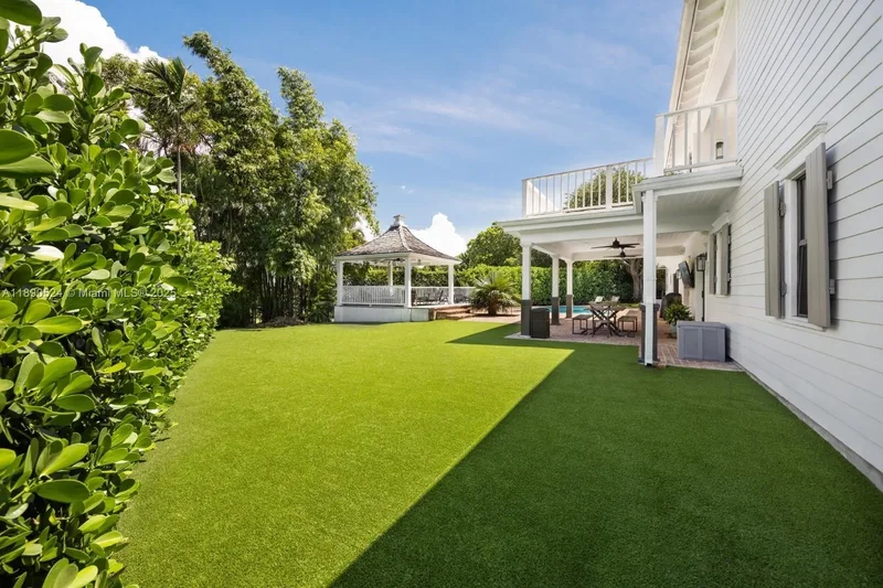 8521 SW 145th St, Coral Gables, Florida, United States. - Photo 23