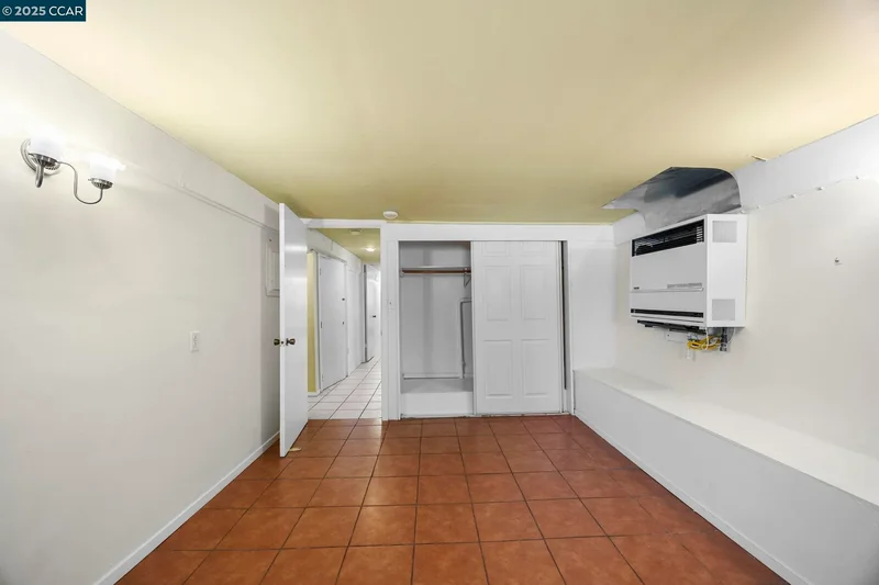 1220 Chestnut St, Alameda, California, United States. - Photo 28