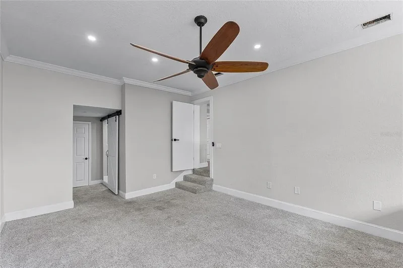 311 E 8th Avenue, Windermere, FL 34786, Lake Butler, Florida, United States. - Photo 15