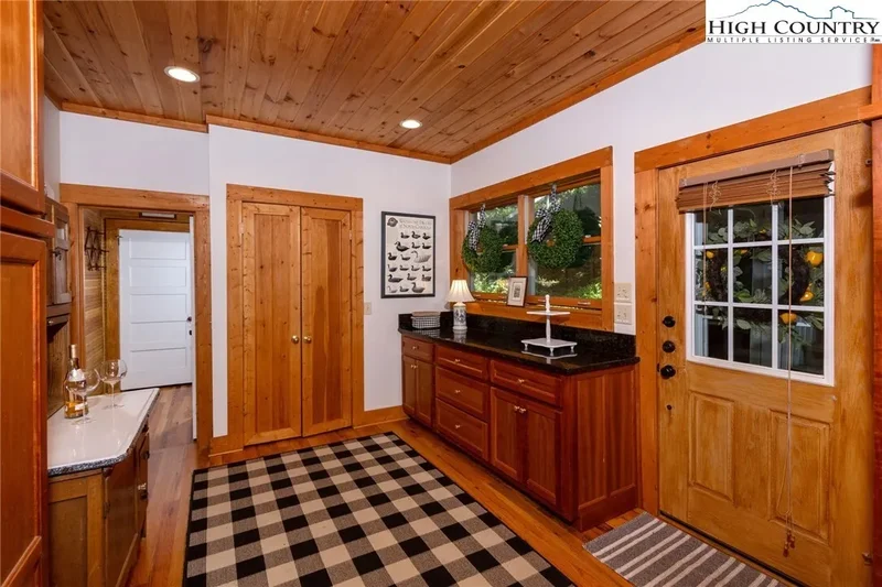 270 Buxton Street, Blowing Rock, North Carolina, United States. - Photo 23