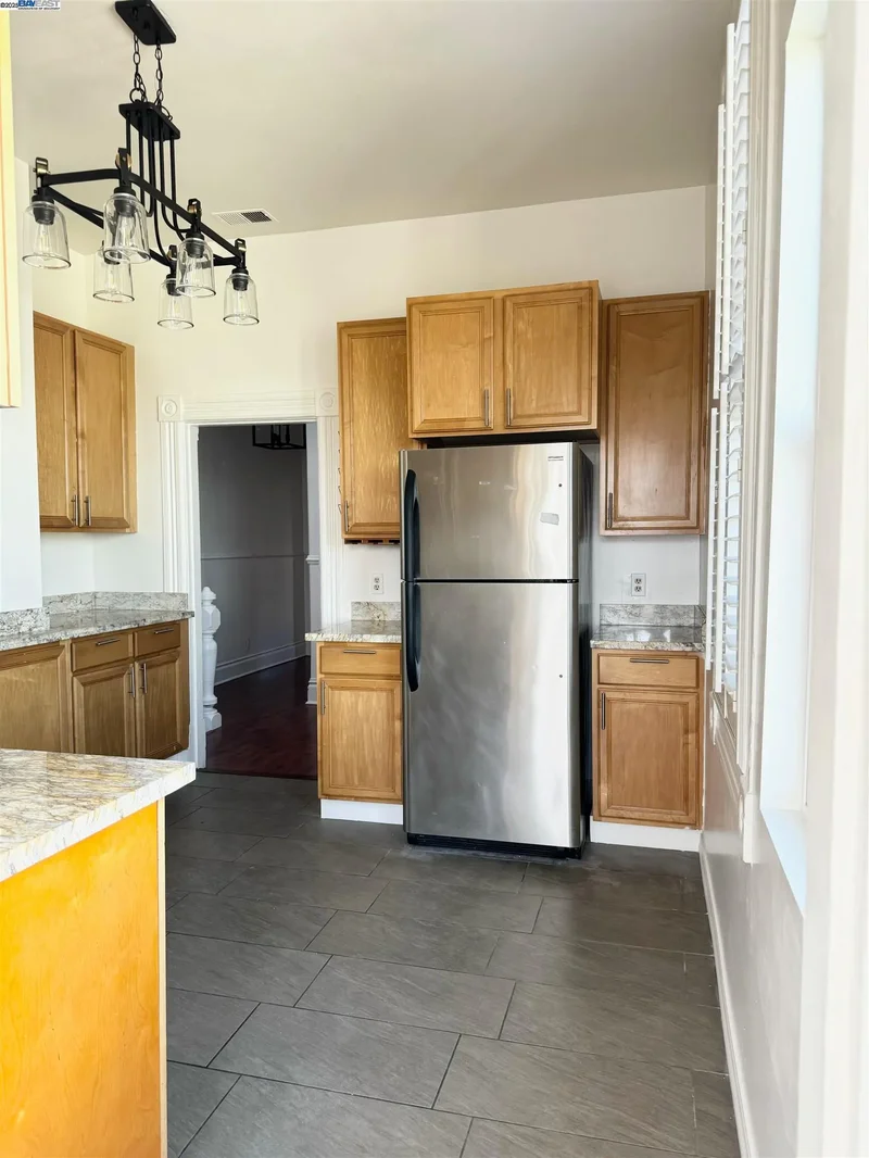 4499 17th, San Francisco, California, United States. - Photo 12