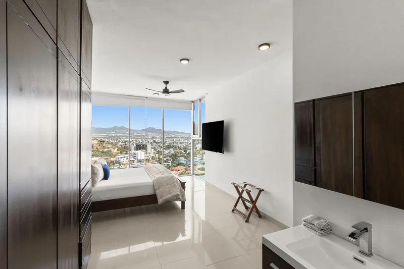 Condo BlueBay 203A, Pedregal, Cabo San Lucas, BCS 23453, Cabo San Lucas, Baja California Sur, Mexico. - Photo 18