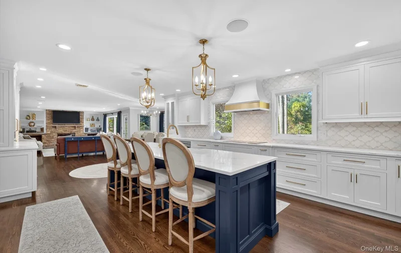 375 Vanderbilt Parkway, Dix Hills, NY 11746, Huntington Station, New York, United States. - Photo 37