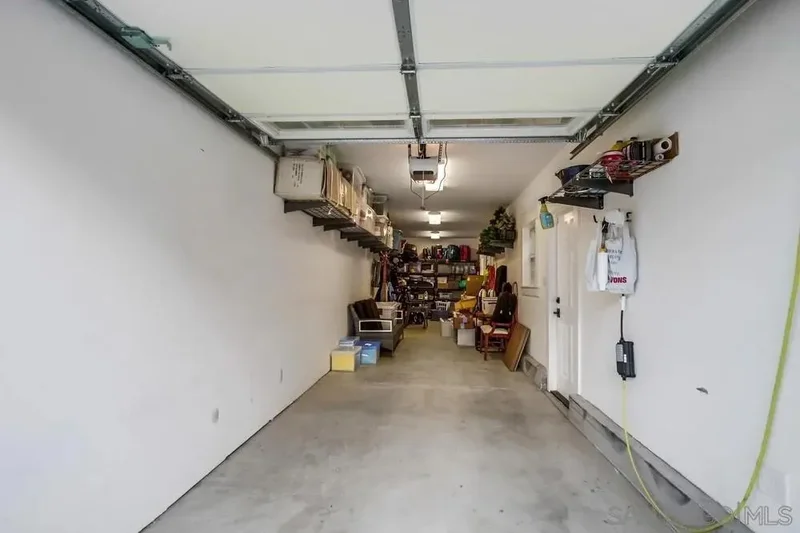 240 B Avenue, Coronado, California, United States. - Photo 14