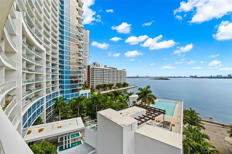 2020 N Bayshore Dr 810, Miami, Florida, United States. - Photo 27