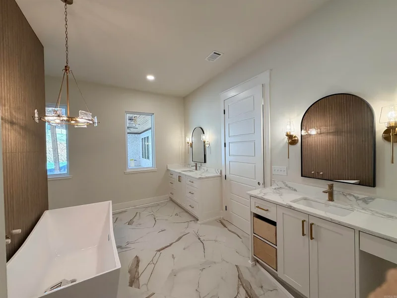 112 Bear Den Court, Little Rock, AR 72223, Little Rock, Arkansas, United States. - Photo 2