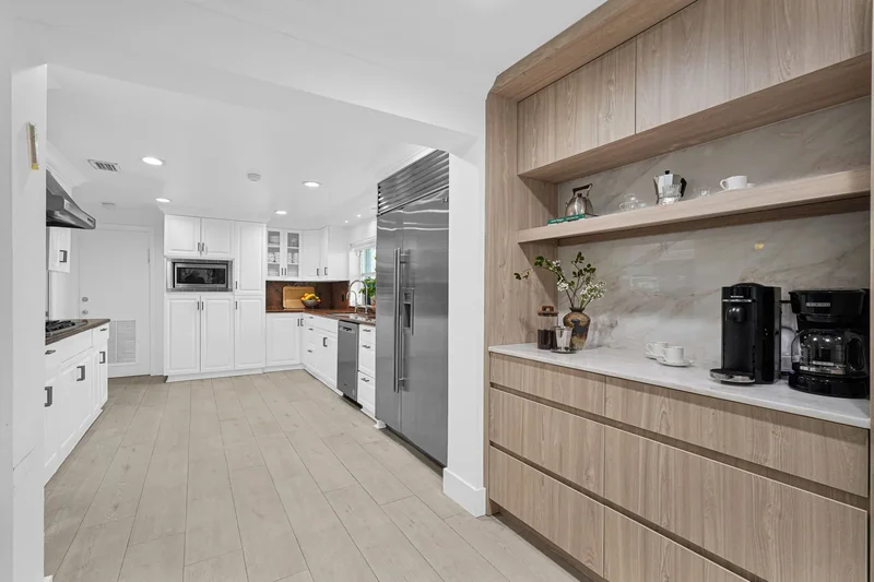 145 Bal Bay Dr , Bal Harbour, FL 33154, Bal Harbour, Florida, United States. - Photo 20